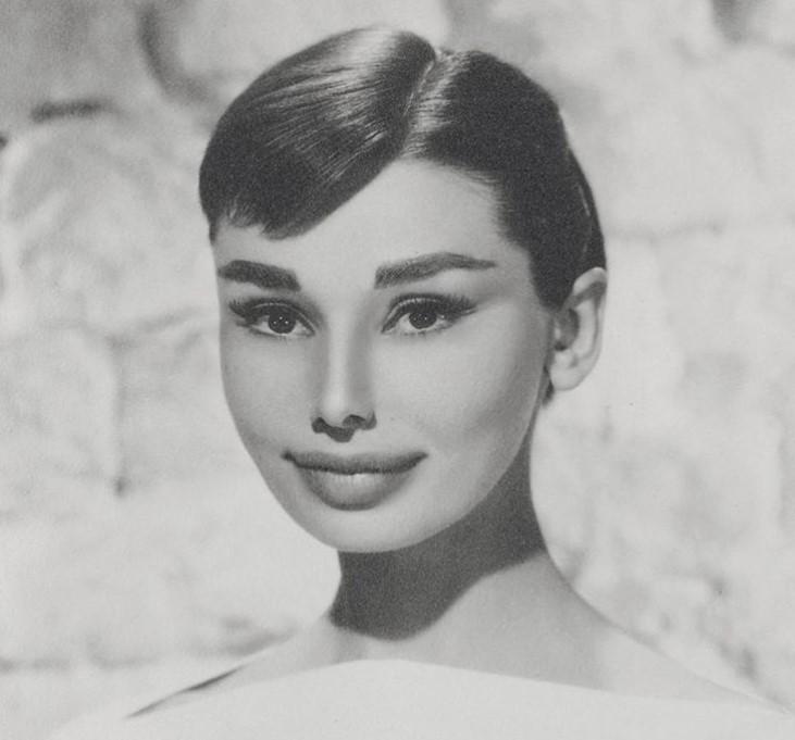 Odri Hepbern (Audrey Hepburn) - Avaz