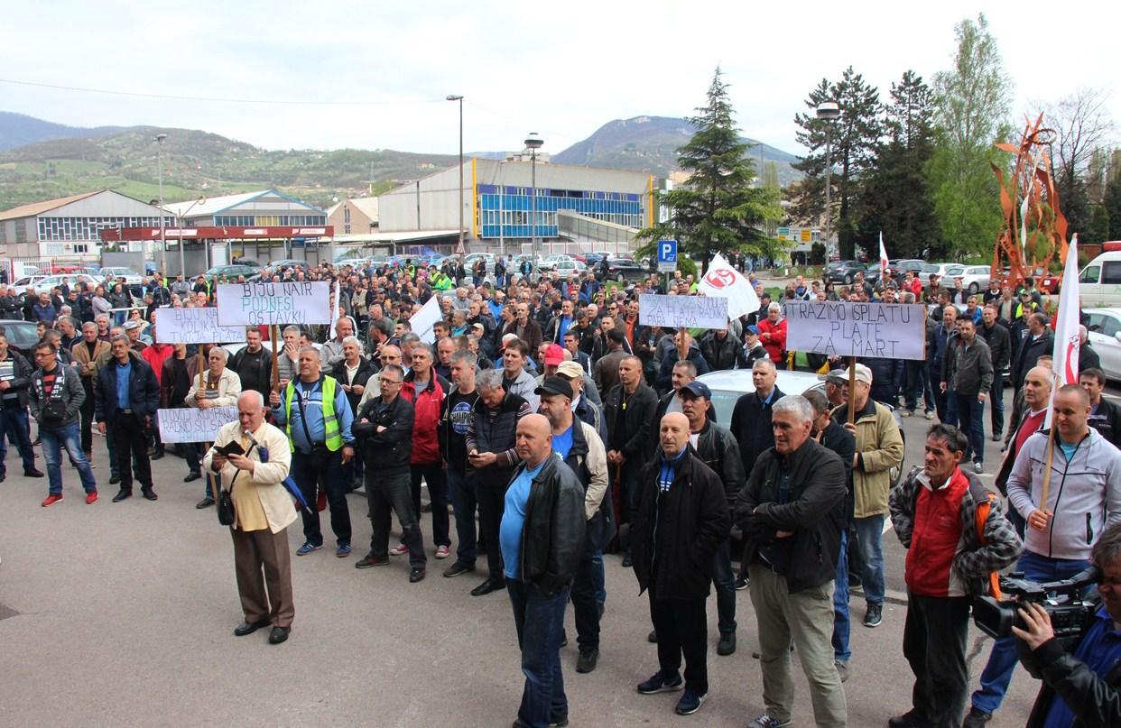 S današnjih protesta - Avaz