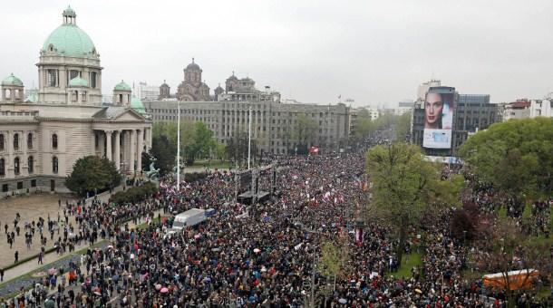 Završeni protesti u Srbiji: Iznijeti zahtjevi, rok vlastima do petka ili slijede nova okupljanja