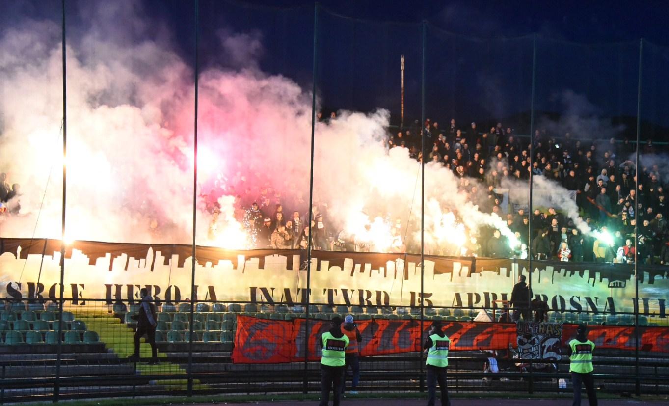 Atmosfera na stadionu - Avaz