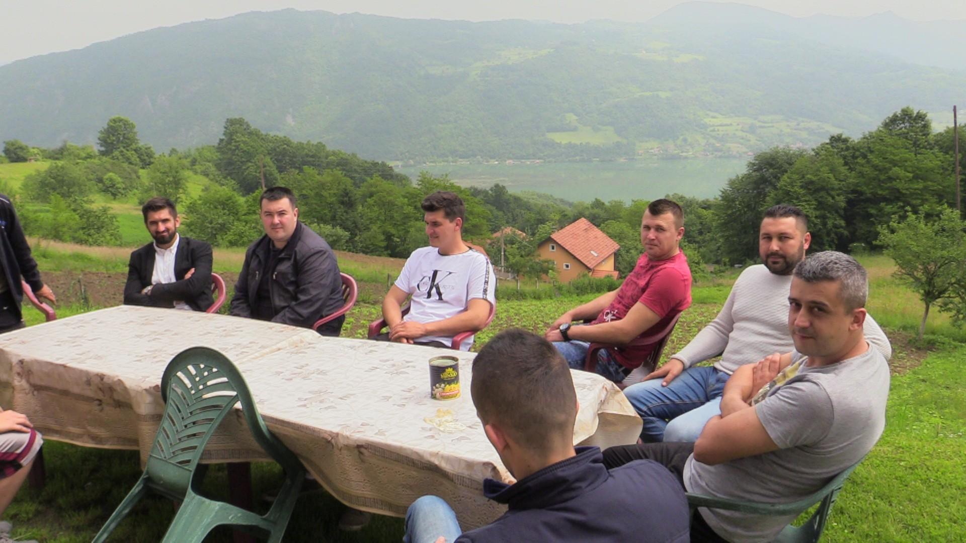 Prikupljena pomoć za najugroženije na Drinjači - Avaz