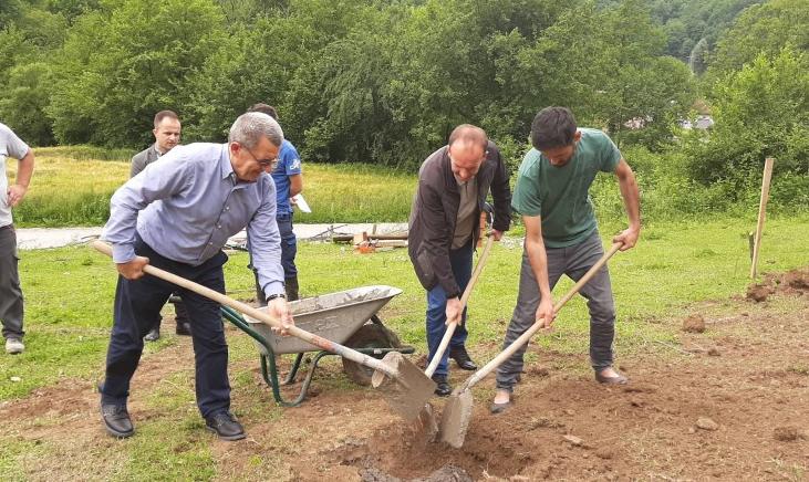 Bratunac: Počela izgradnja kuće Fahrudinu Muminoviću