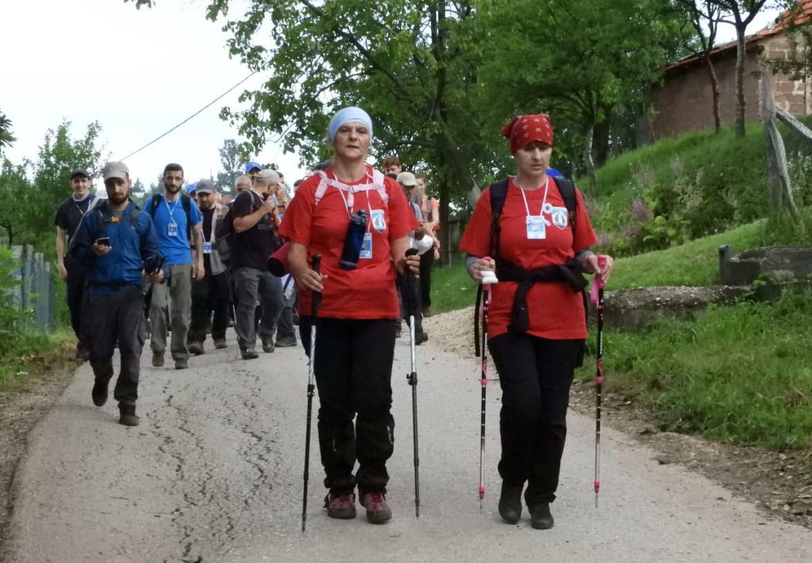 Više od 5.000 učesnika krenulo je na stotinjak kilometara dugačak put - Avaz