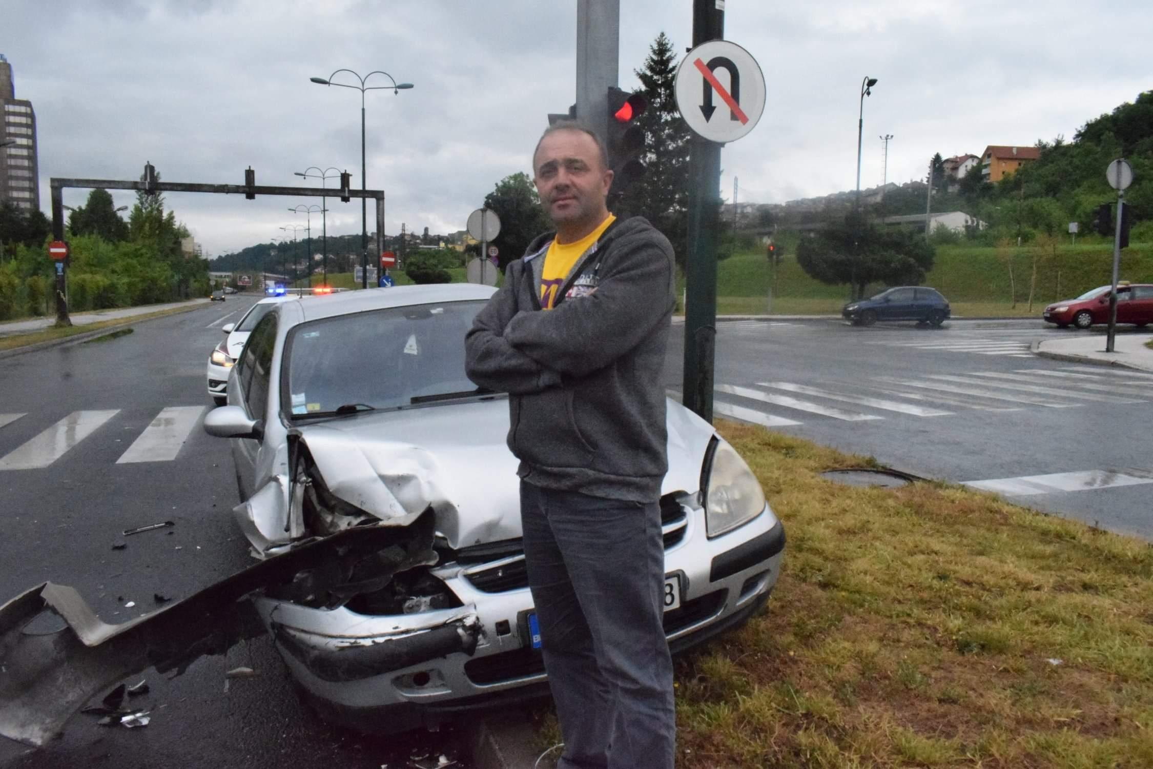 Vozač Mujo Ristić: Kroz zabranu je skrenuo polukružno, nisam imao gdje, zabio sam se u njegovu Toyotu