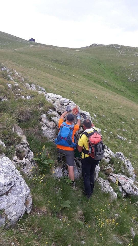 Planinari izrađuju karte i markiraju staze na Vlašiću