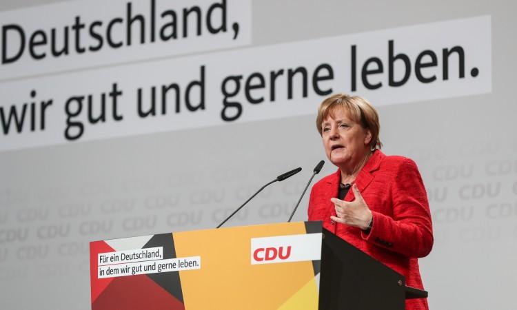 Merkel o "Brexitu": Spremni smo za svaki ishod