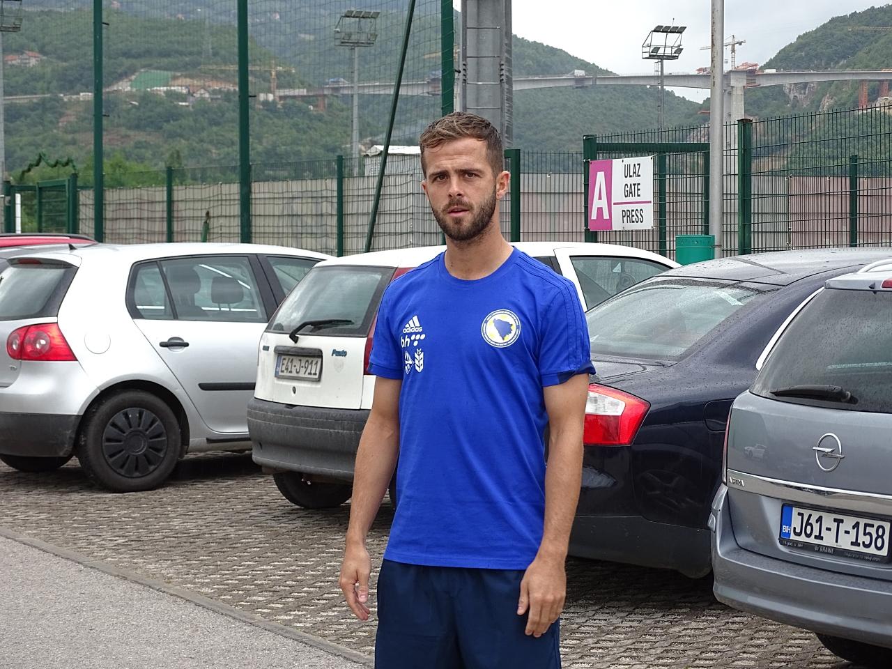 Miralem Pjanić: jedan od najboljih veznjaka na svijetu - Avaz