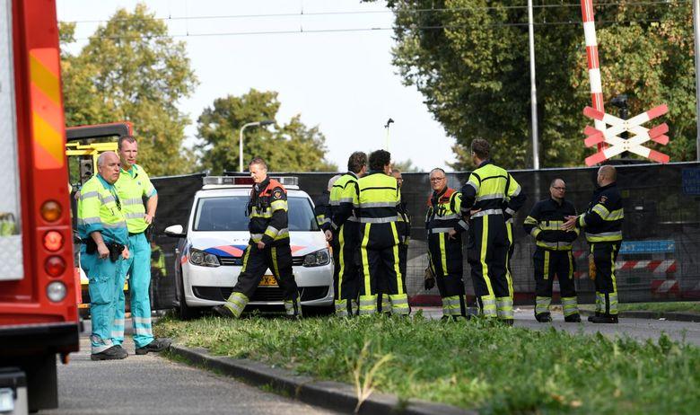 Holandija: Policajac pucao u članove porodice, a potom sebi oduzeo život