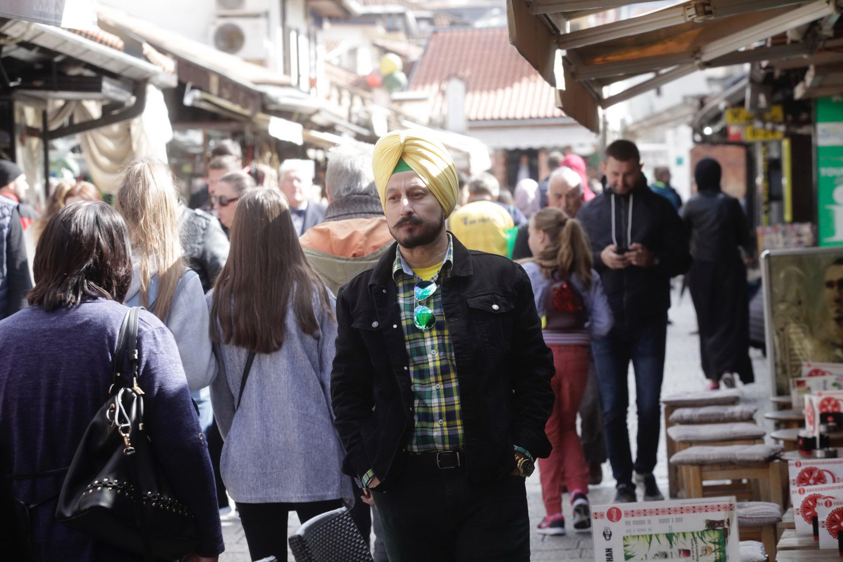 Centar Sarajeva prepun šetalaca i turista - Avaz