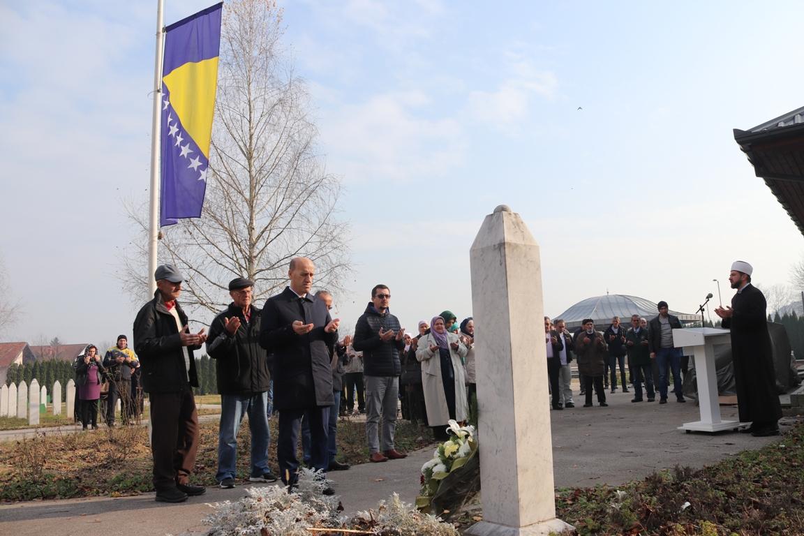 Proučena Fatiha šehidima - Avaz