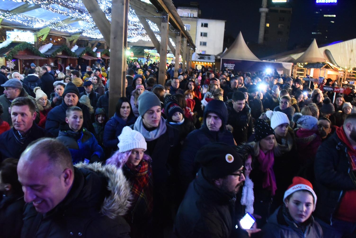 Sarajlije pohrlile na otvaranje - Avaz