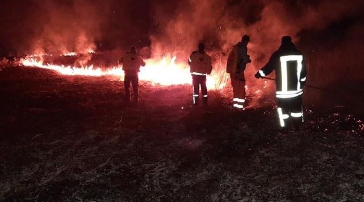 Vatra zaprijetila kućama u Donjim Rujanima kod Livna