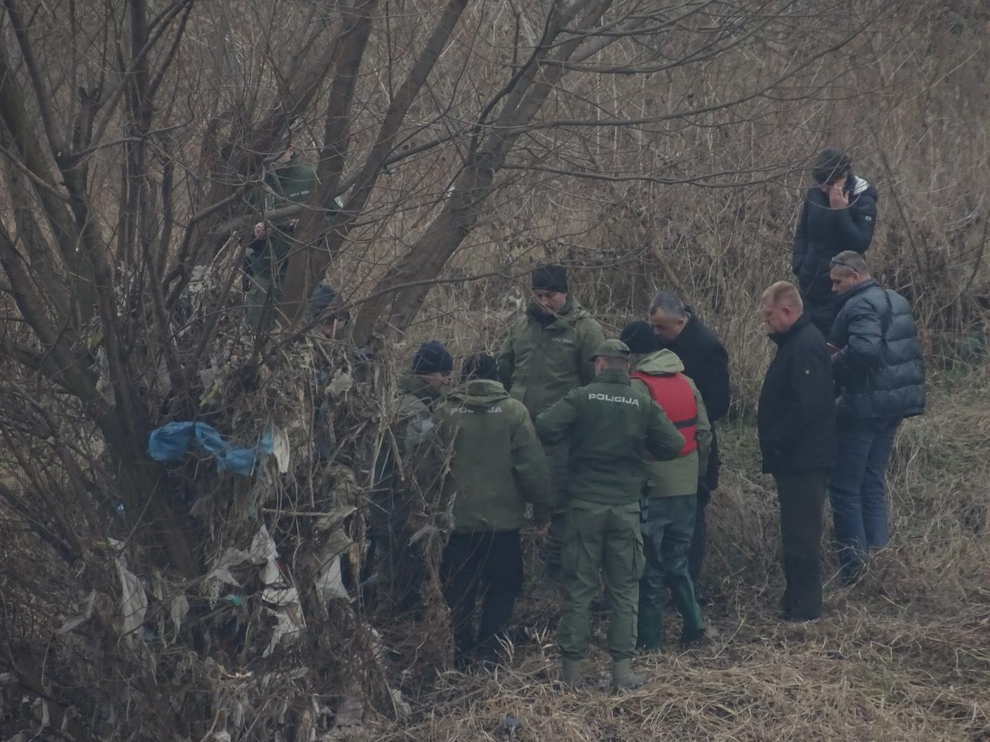 Policija na mjestu događaja - Avaz