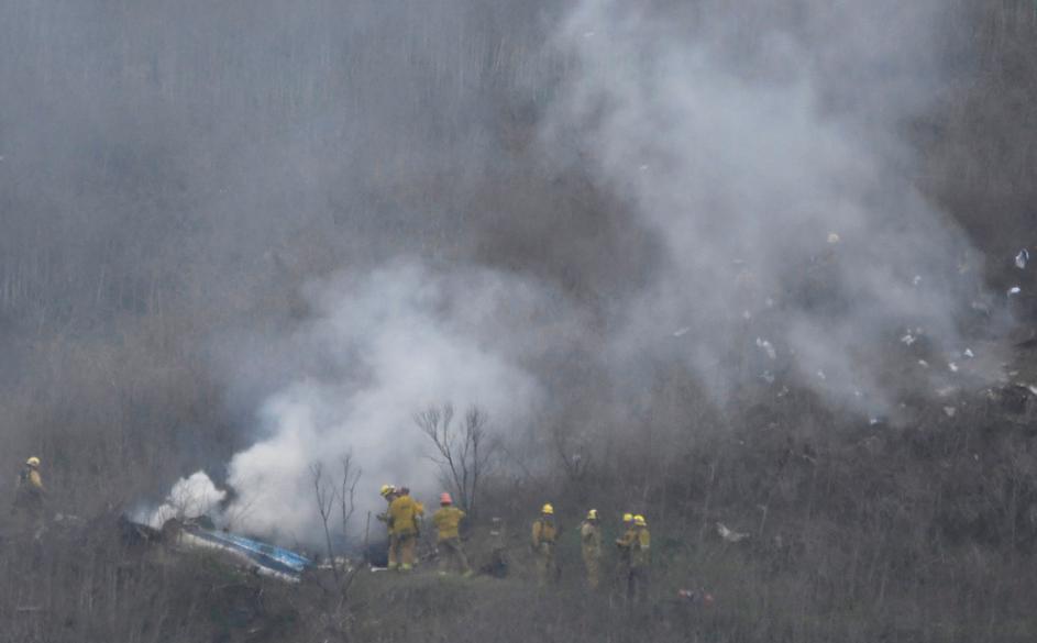 Stravičan snimak nesreće: Kobijev helikopter u plamenu