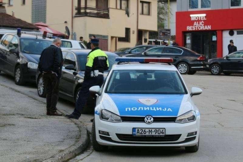 Čistačica otključala vrata lopovima koji su ispraznili aparate za igre na sreću