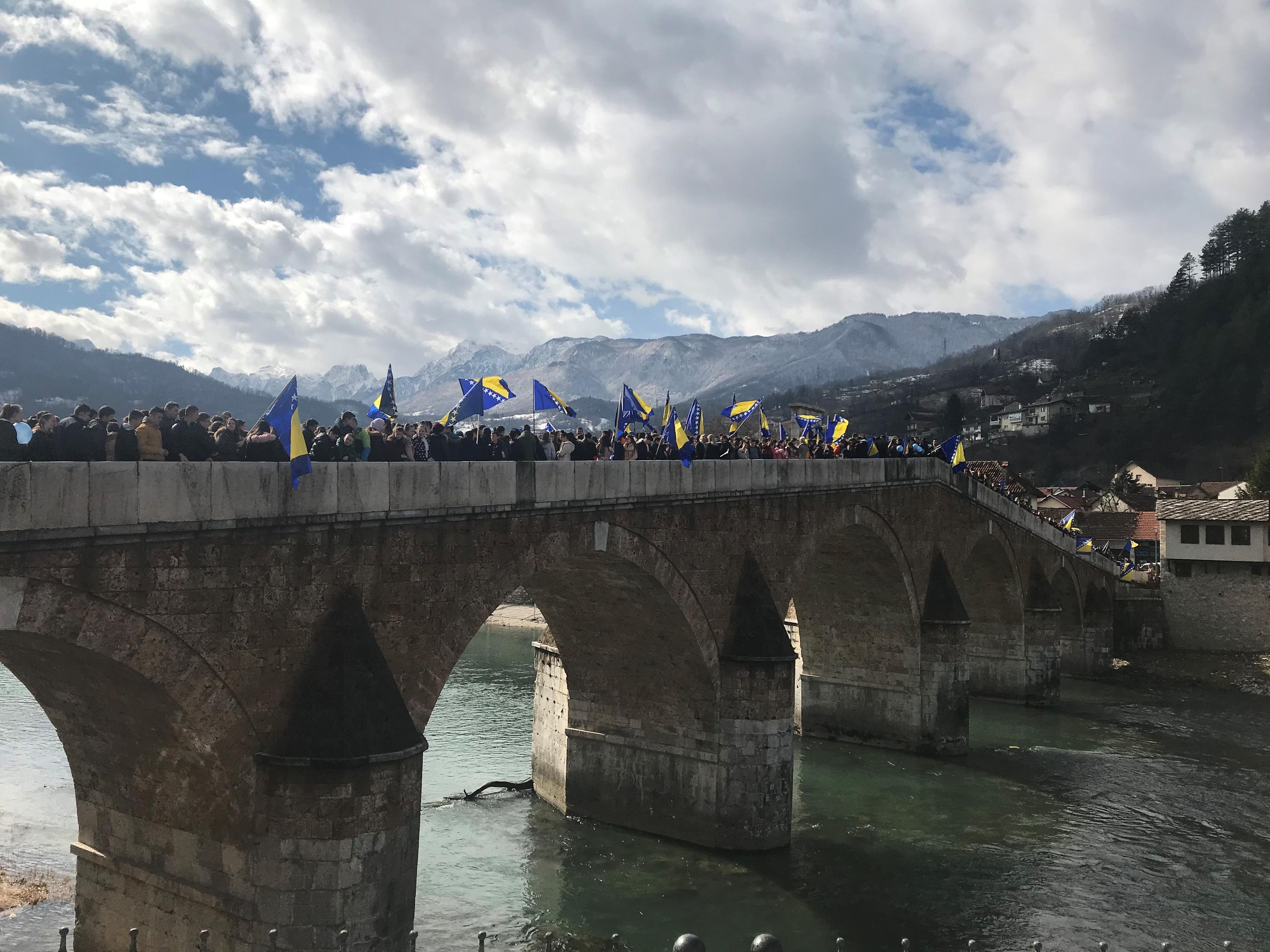 Hiljadu učenika na ćupriji