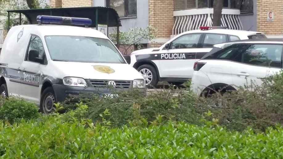 Policija obavlja uviđaj - Avaz