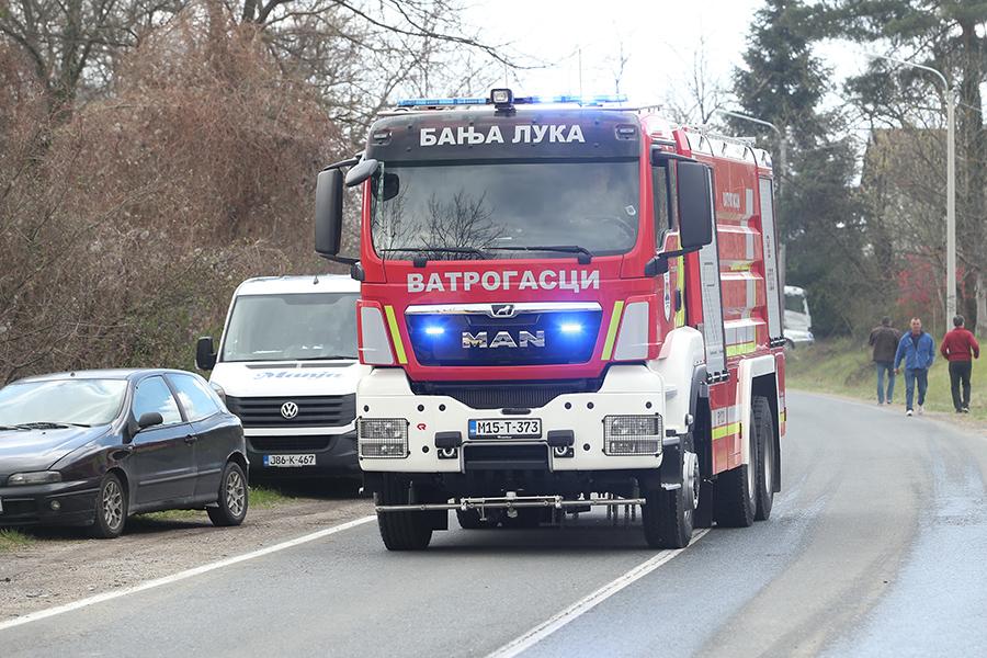 Gorjela kuća, izgorjelo 100 bala sijena