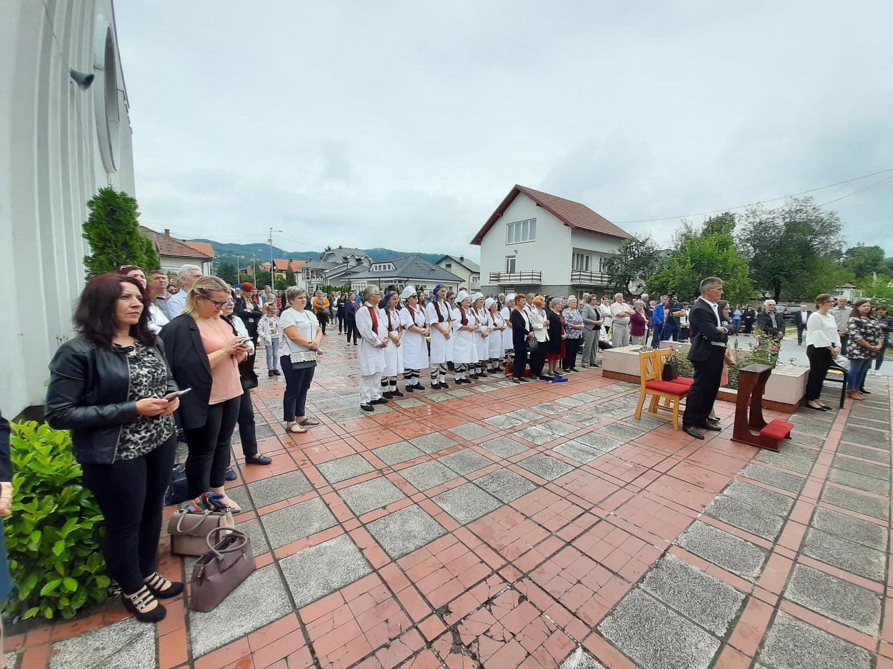 Prisustvovali brojni vjernici - Avaz