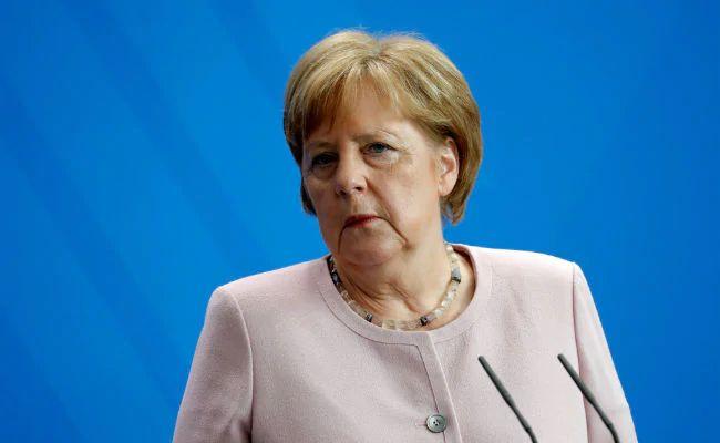 Angela Merkel: Treba istražiti slučaj trovanja Navaljnog