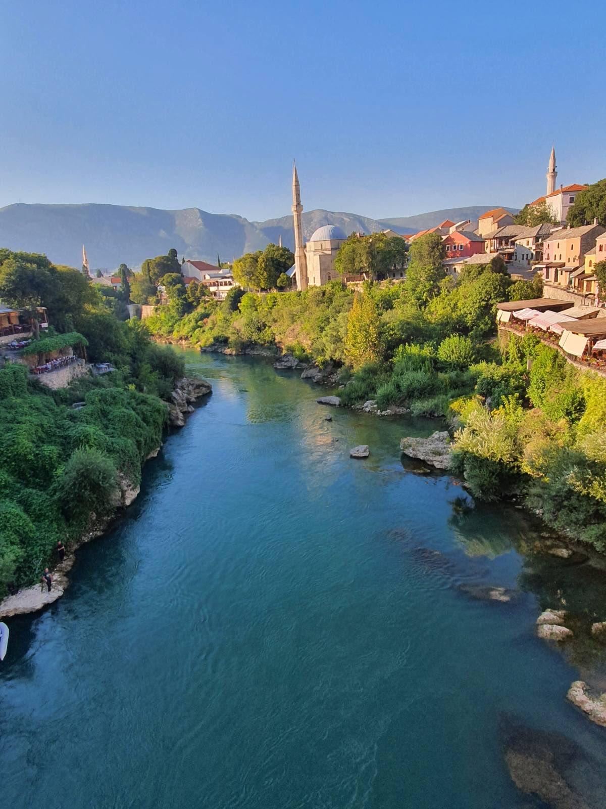 Rijeka Neretva vratila svoju modru boju