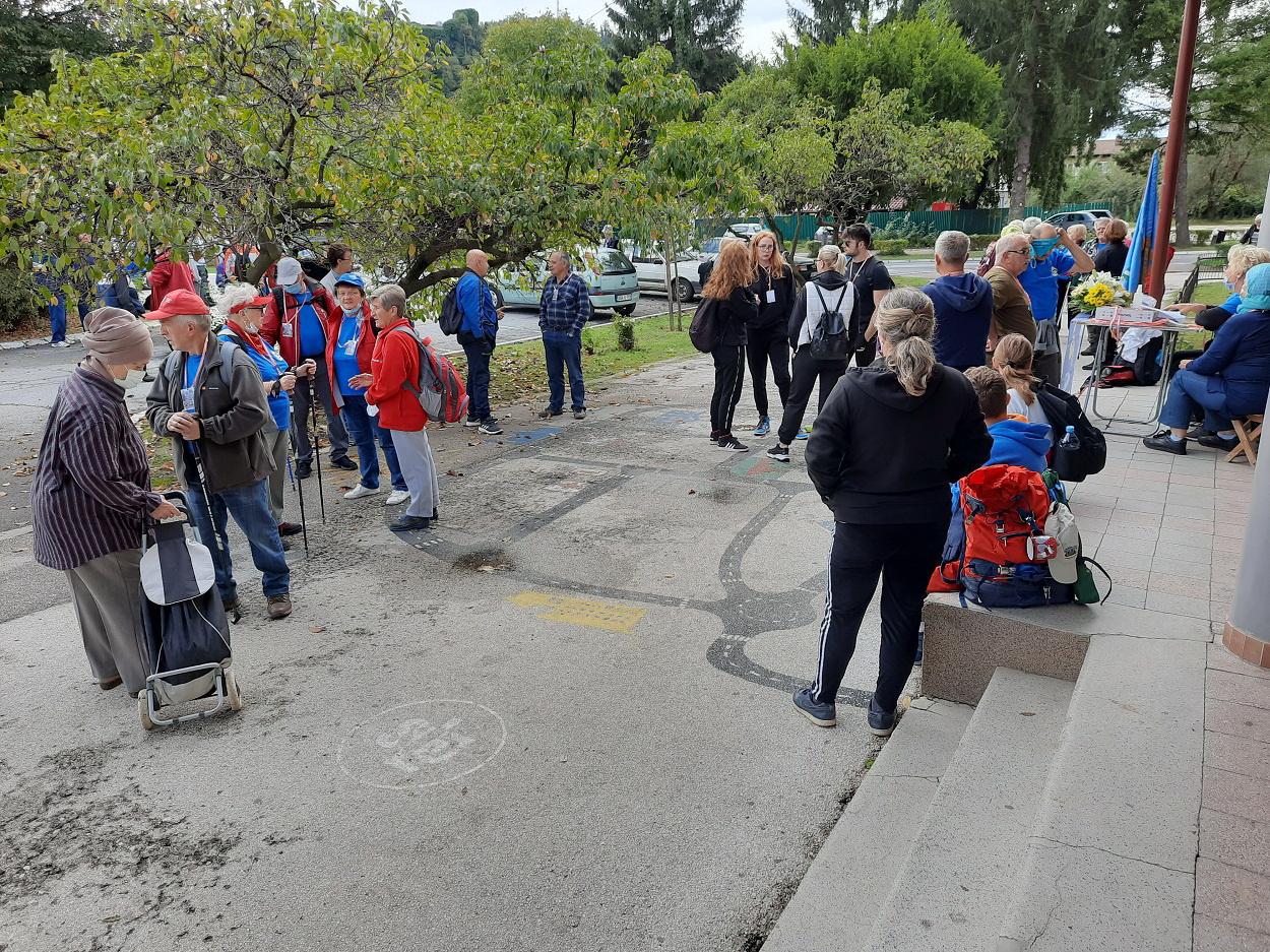 Učesnici pohoda - Avaz