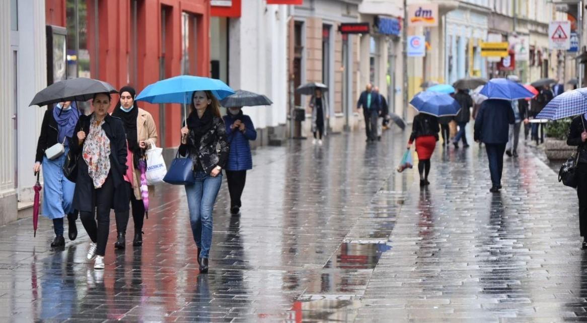 Narednih dana najavljene obilne padavine, a na planinama snijeg