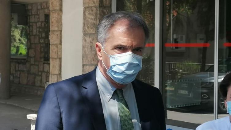 Drljević: Virus može dugo da opstane na česticama smoga - Avaz