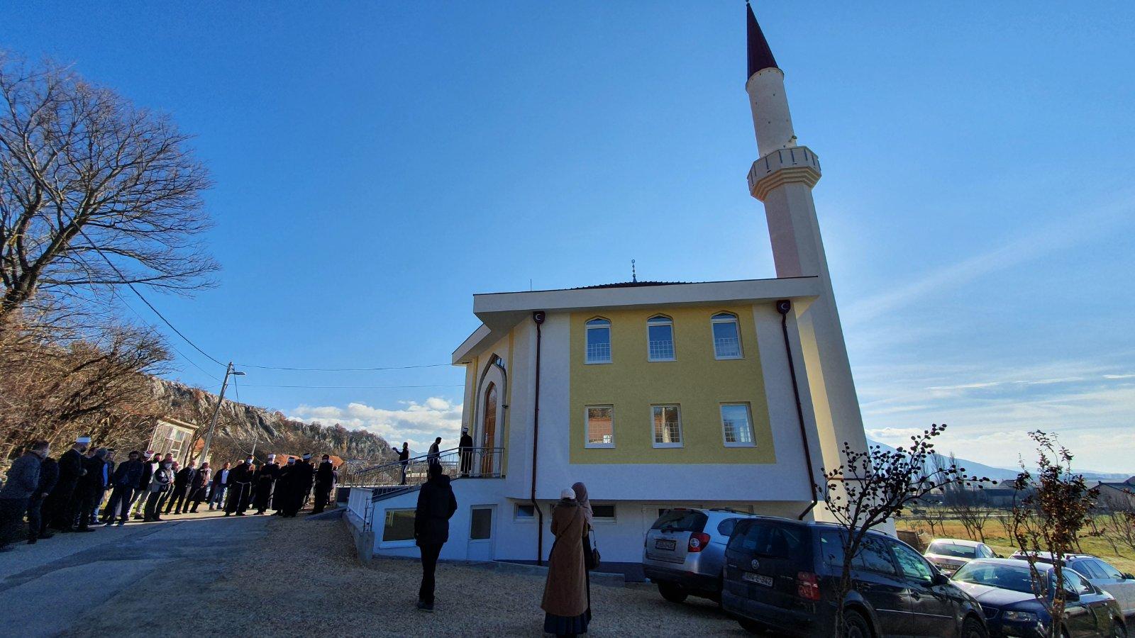 Džamija otvorena je jučer u Mandinom Selu kod Tomislavgrada - Avaz