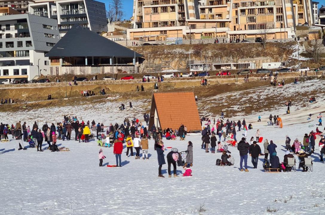 Bjelašnica is full of guests - Avaz