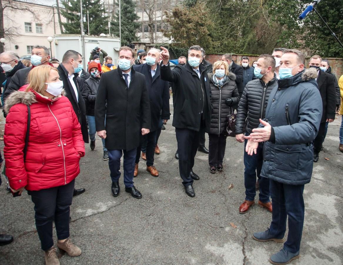 Plenković i Milanović stigli u Sisak