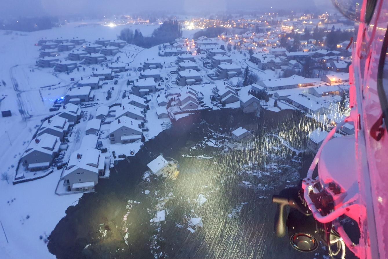 Na jugu Norveške aktiviralo se klizište, za 26 osoba se traga