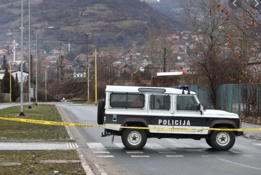 Policija osigurava mjesto tragedije - Avaz