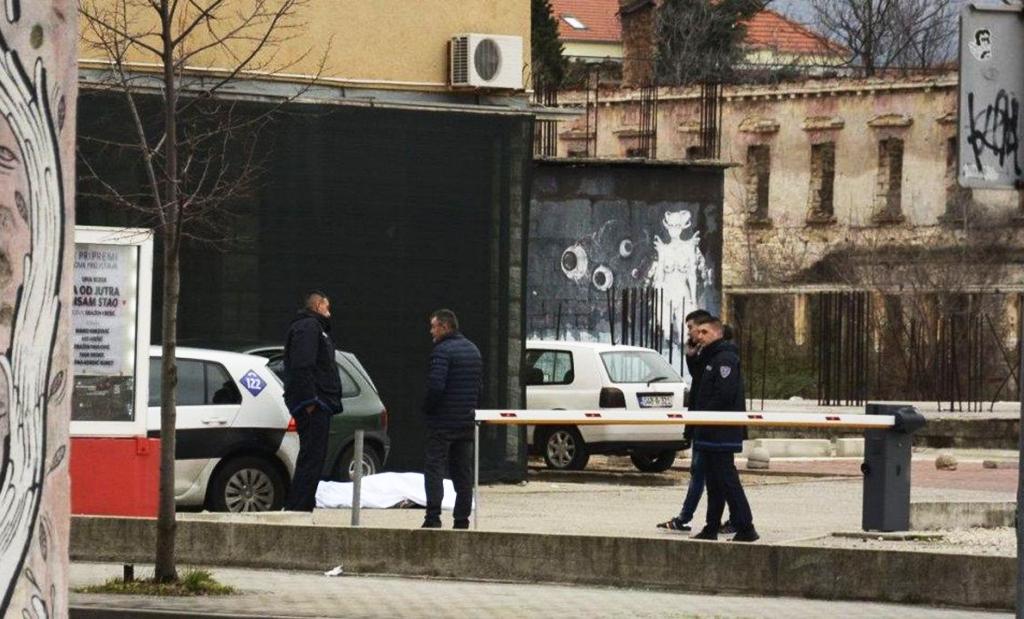 Šezdesetpetogodišnjaka pokosio infarkt u vožnji