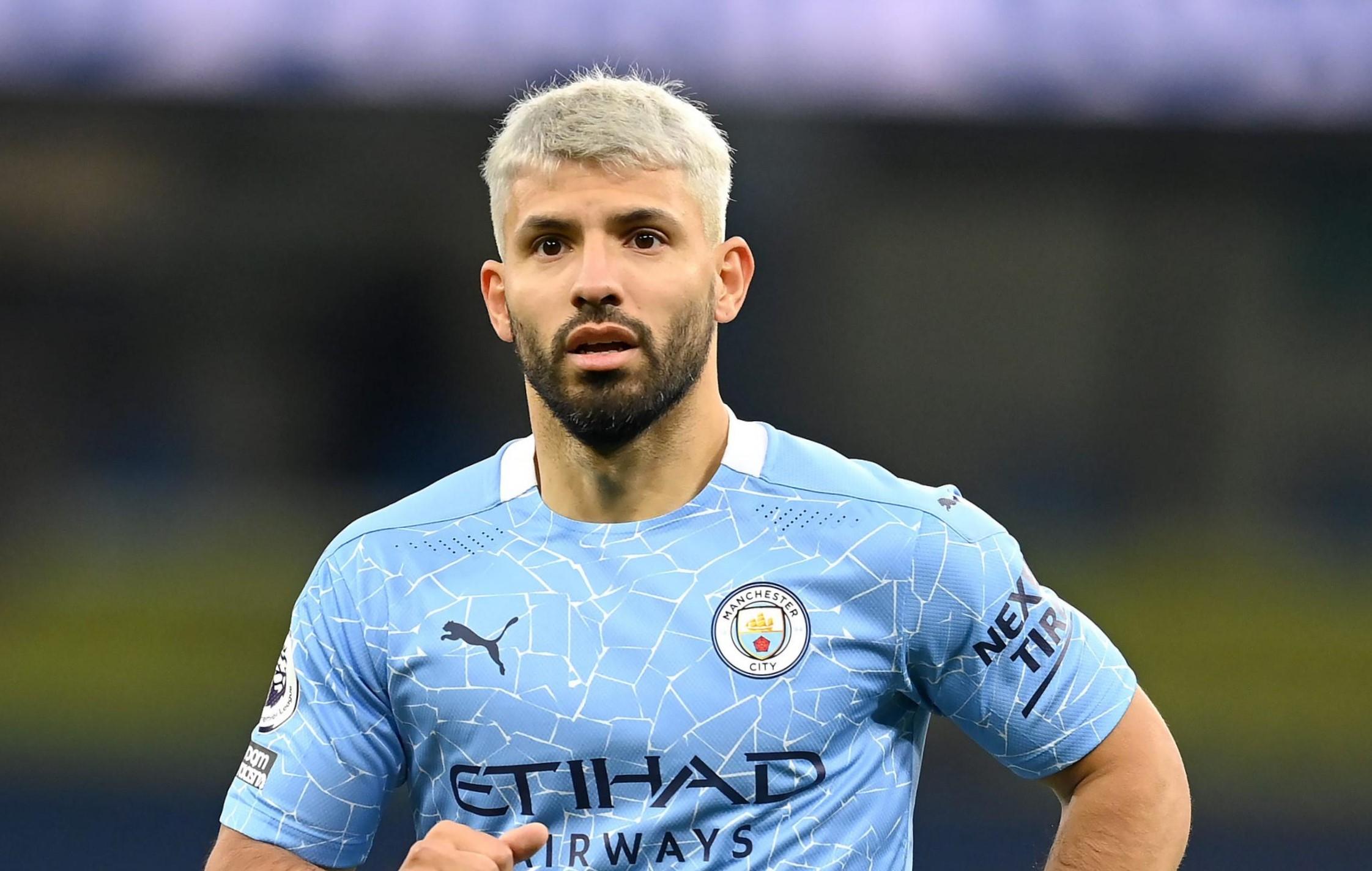 Aguero i zvanično napušta Mančester siti, dobit će statuu ispred "Etihada"