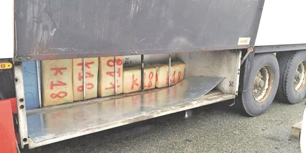 Velika zapljena na Kosovu: U kamionu pronađeno 400 kilograma kokaina