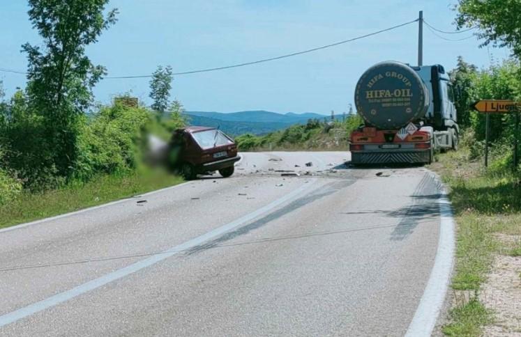 Stravična nesreća u mjestu Hodovo: Poginula jedna osoba u sudaru Golfa i cisterne