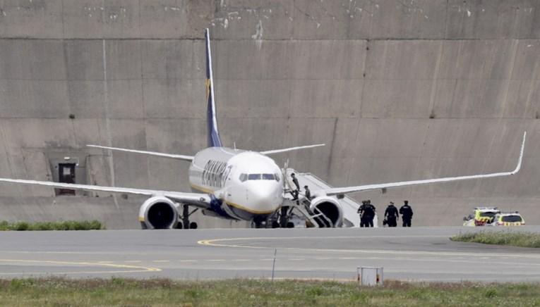 Lukašenko prisilio avion da sleti u Minsk i uhapsio opozicionog blogera