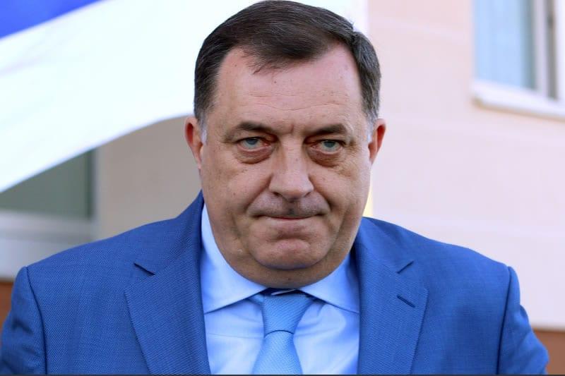 Kako je Dodik nekad govorio o genocidu u Srebrenici