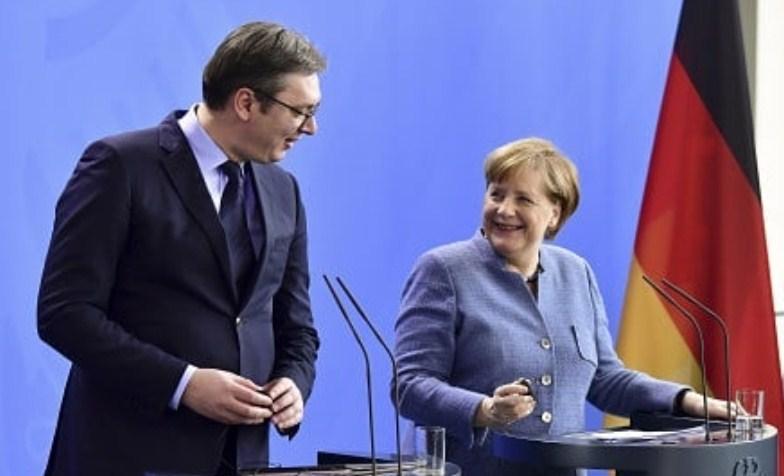 Vučić zahvalio Merkel na njenom doprinosu miru i stabilnosti na zapadnom Balkanu