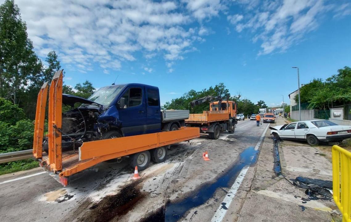 S lica mjesta: Policija obavila uviđaj - Avaz