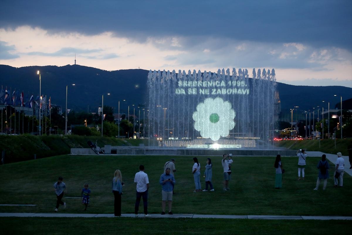 Projekcija cvijeta održat će se i večeras od 21:00 do 23:00 sata - Avaz