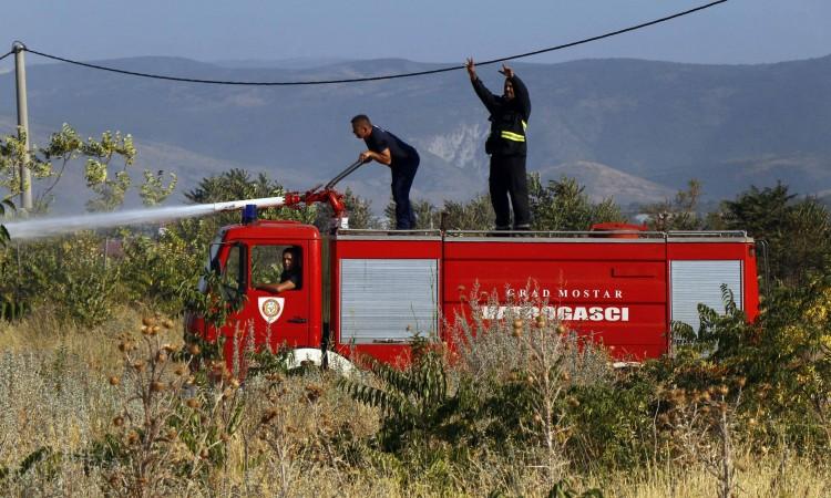 I dalje aktivan požar kod Tomislavgrada