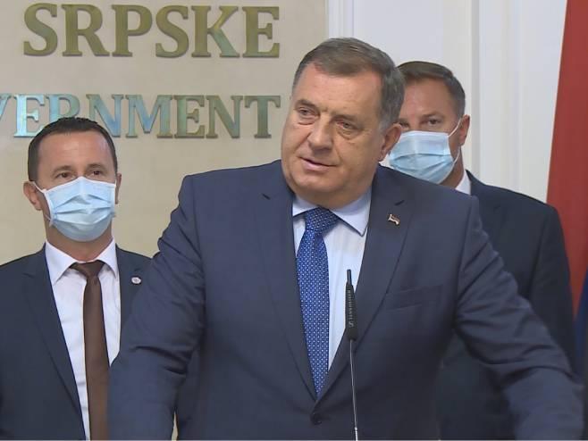 Dodik: Sud treba da odluči da li je neko kriv ili nije, a ne Komšić i Džaferović