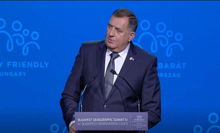 Dodik: Roditelj jedan i roditelj dva, ne znam još da su rodili dijete