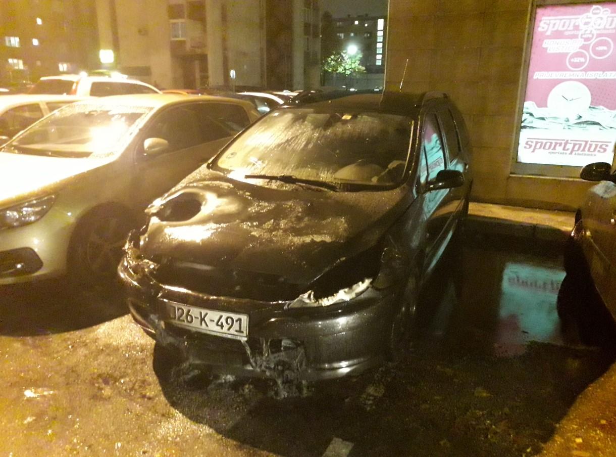 Planuo automobil u Sarajevu