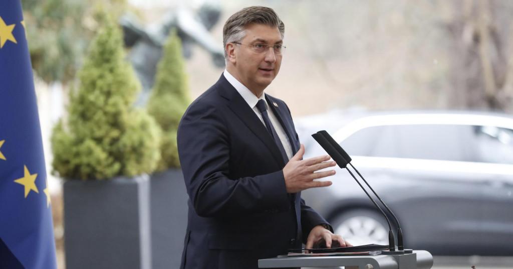 Plenković: Ožiljci i tragovi ratnog doba i bezumne Miloševićeve politike osjećaju se i danas