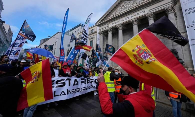 Desetine hiljada policajaca u Španiji protestuje protiv izmjena Zakona o sigurnosti građana