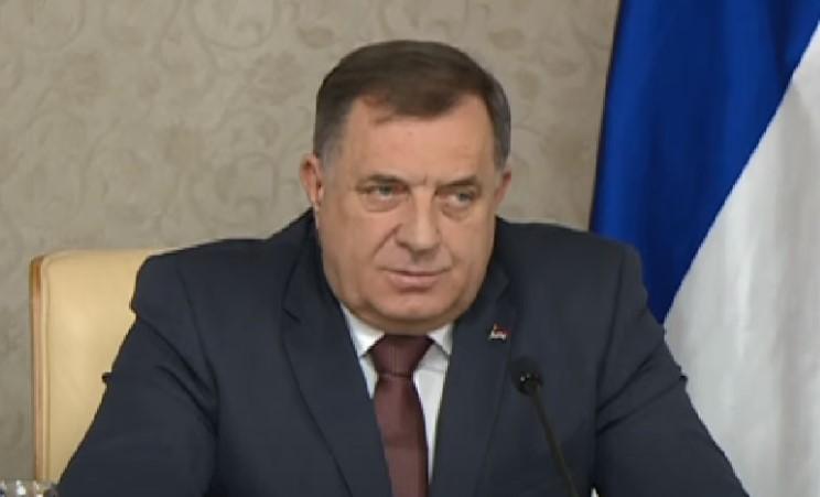 Milorad Dodik na press-konferenciji u Istočnom Sarajevu - Avaz