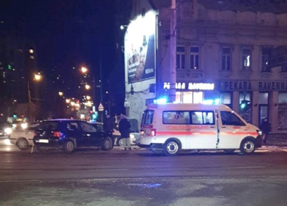 U saobraćajnoj nesreći na Dolac Malti povrijeđene dvije osobe